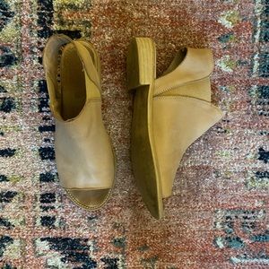 Open Toed Flat Booties